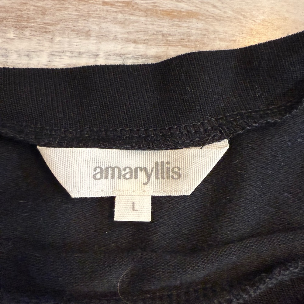 Amaryllis lightweight sweater sz L - Picture 3 of 3